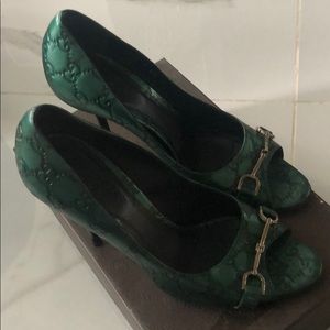 Gucci Emerald green